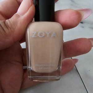 ZOYA NAIL COLOR - TAYLOR  (ZP705)  BRAND NEW. NEVER USED. NOT IN BOX.